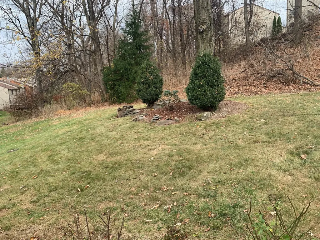 93 Sterling Place Highland NY 12528