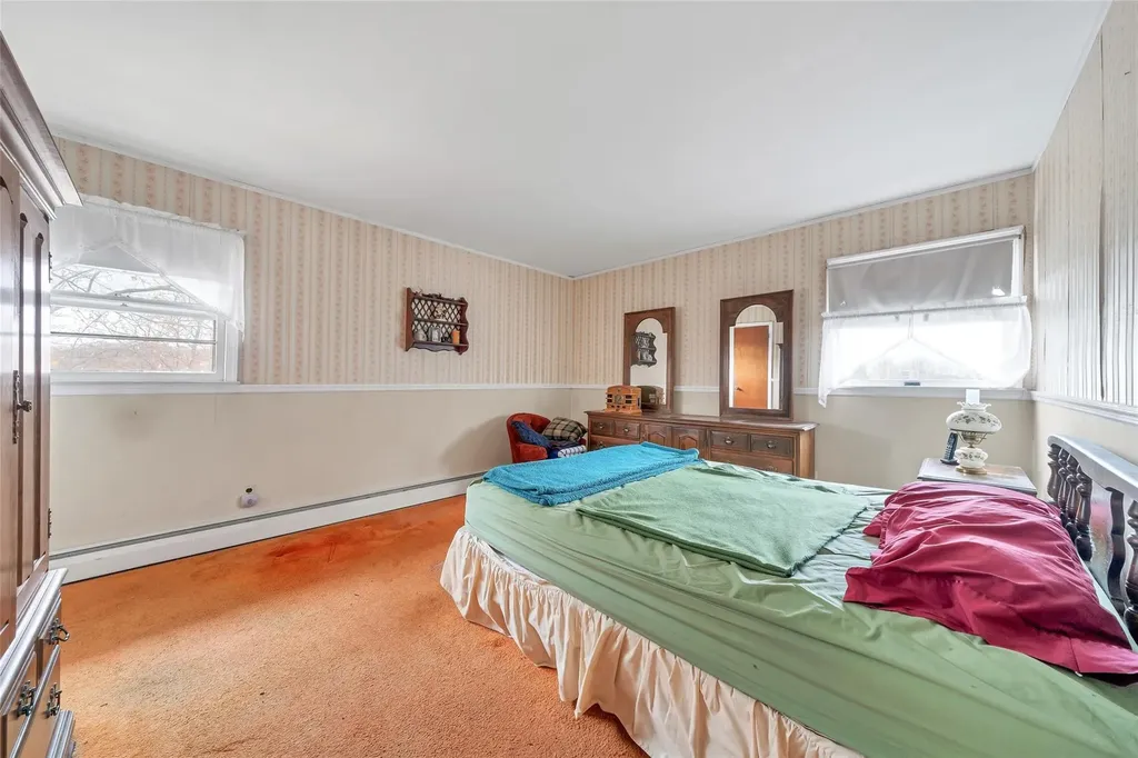 14 Pine Hill Road Monroe NY 10950