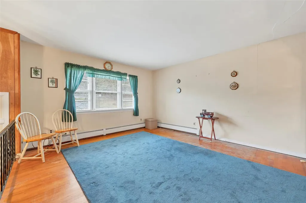 14 Pine Hill Road Monroe NY 10950