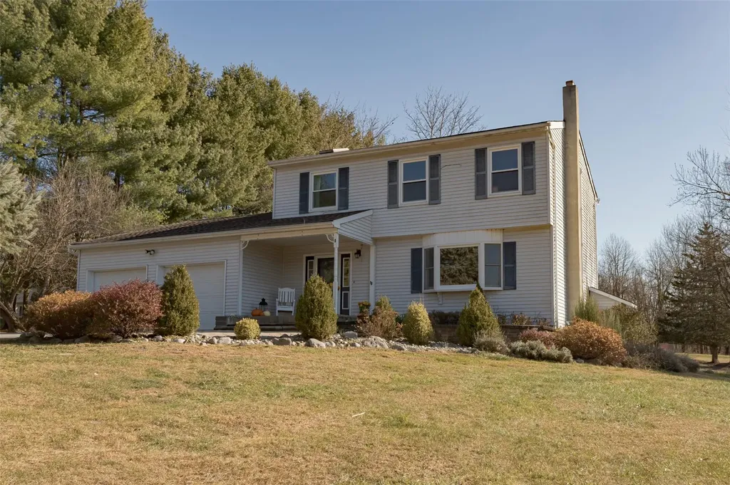 8 Old Cross Road Warwick NY 10990
