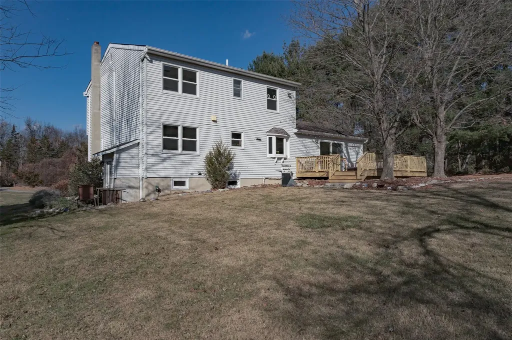 8 Old Cross Road Warwick NY 10990