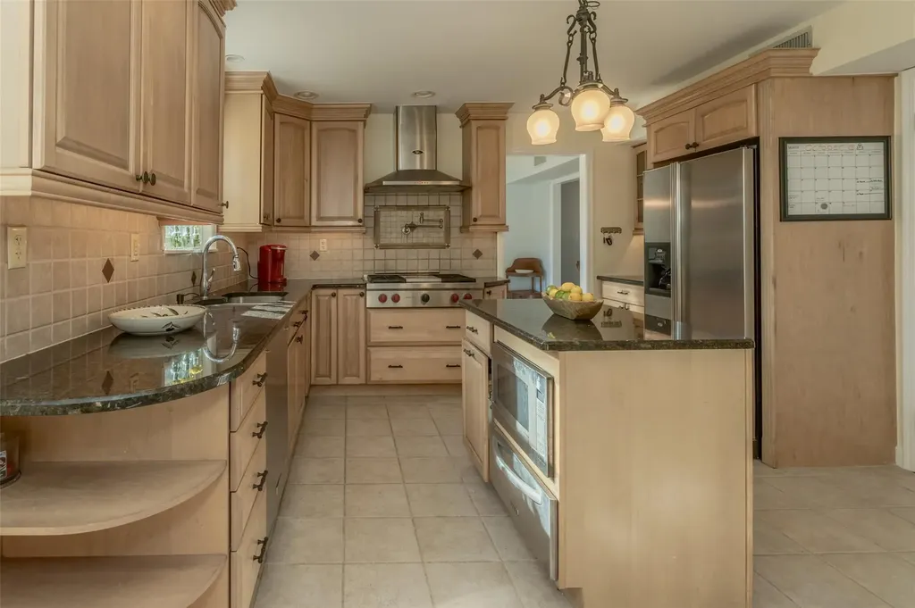 8 Old Cross Road Warwick NY 10990