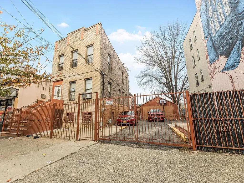 1262 Leland Avenue Bronx NY 10472