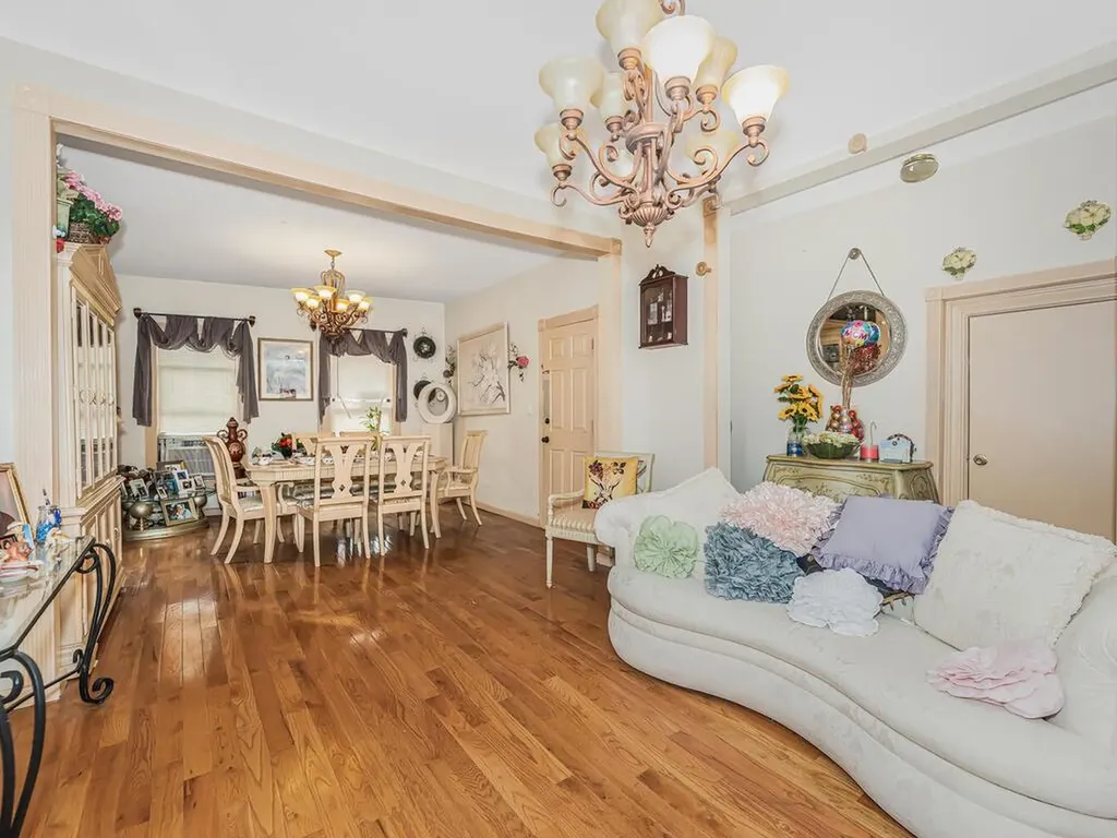 1262 Leland Avenue Bronx NY 10472