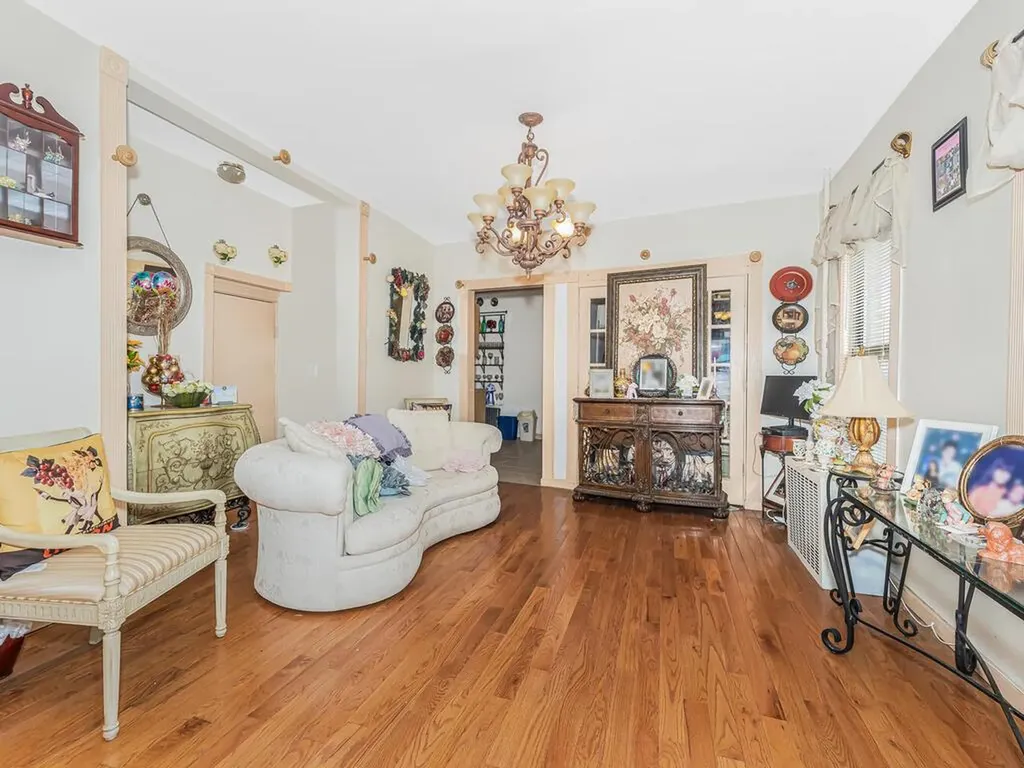 1262 Leland Avenue Bronx NY 10472
