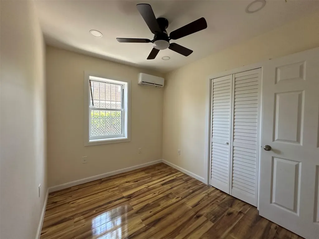 3653 Marolla Place Bronx NY 10466