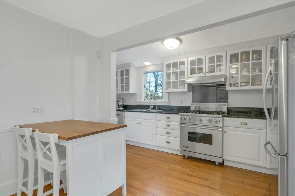 93 Sterling Avenue White Plains NY 10606