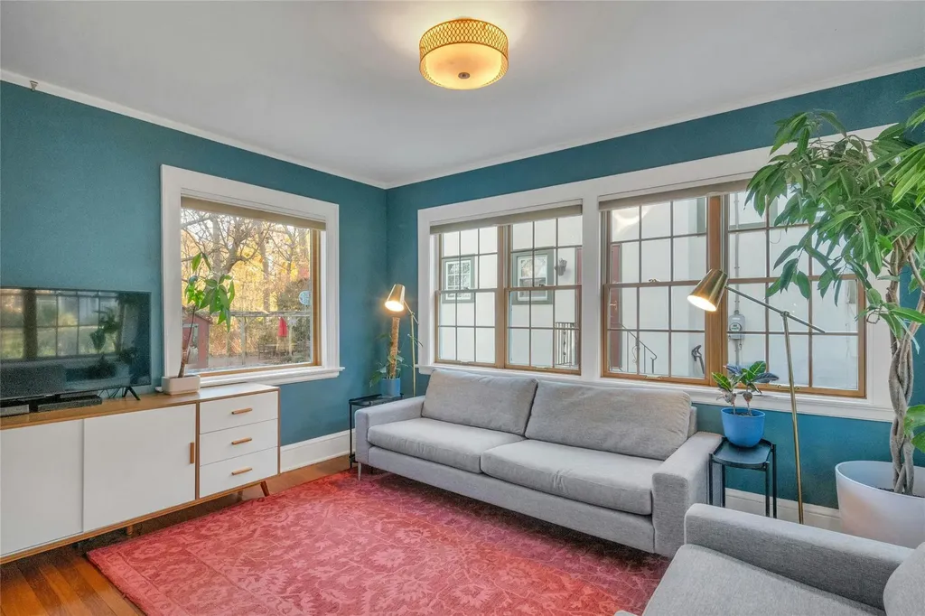 93 Sterling Avenue White Plains NY 10606