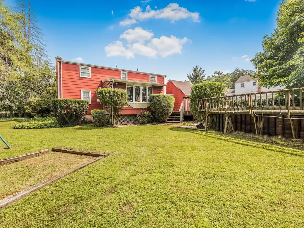 21 Clove Road White Plains NY 10603