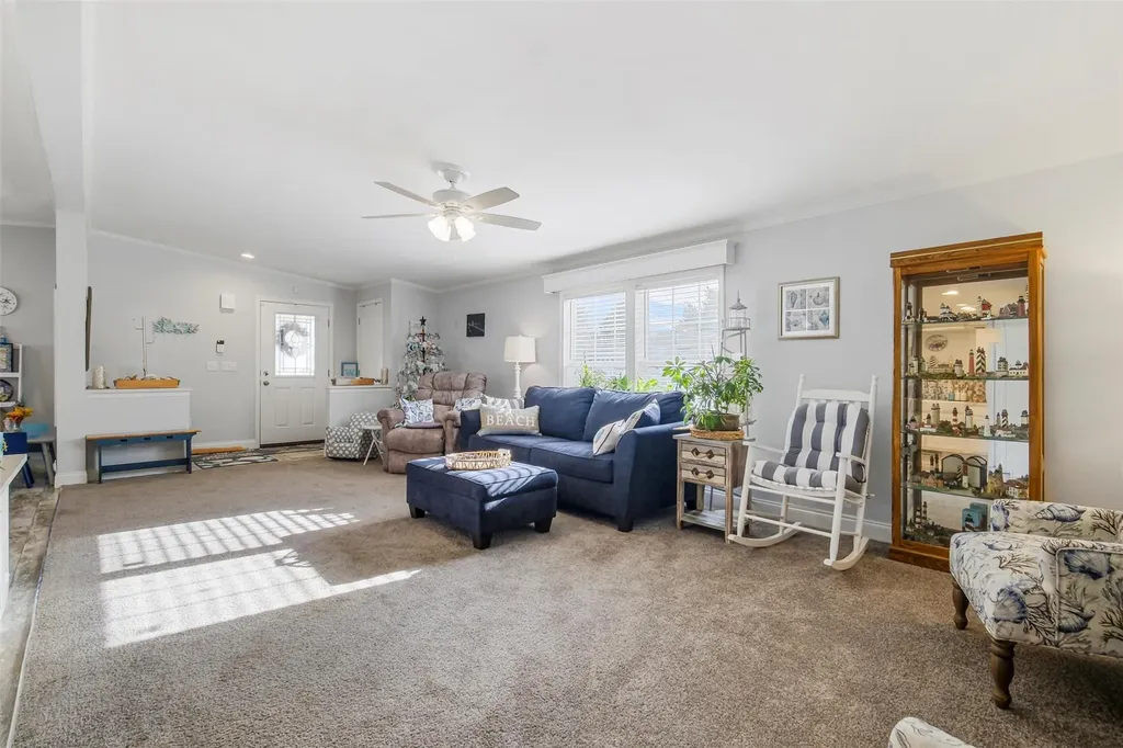 10 Boca Court Poughkeepsie NY 12603