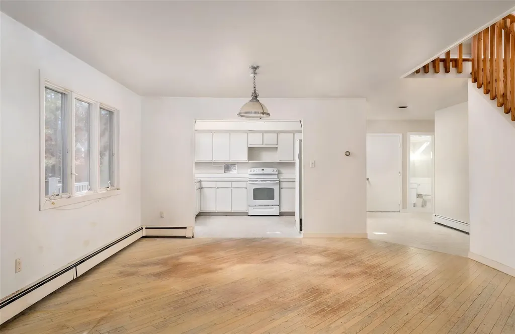 4 Todd Drive East Hampton NY 11937