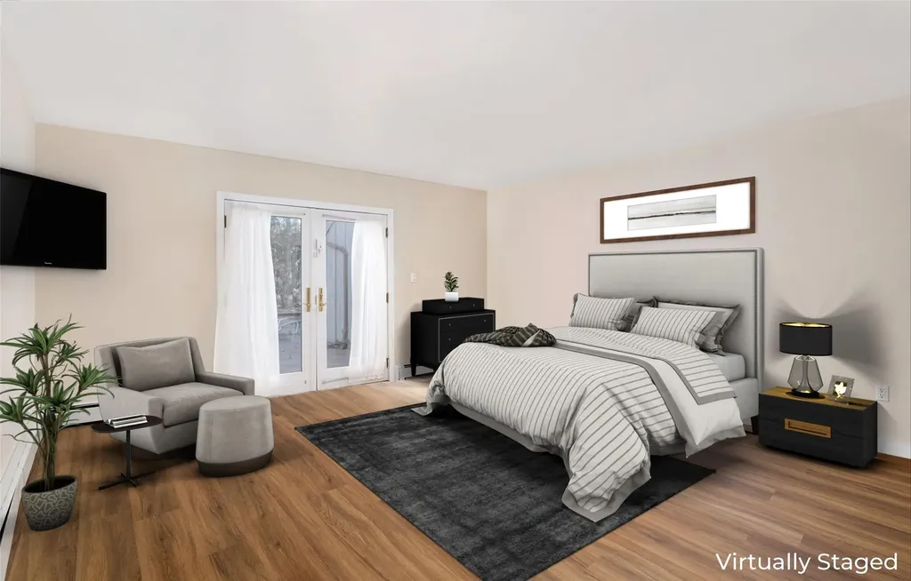 4 Todd Drive East Hampton NY 11937