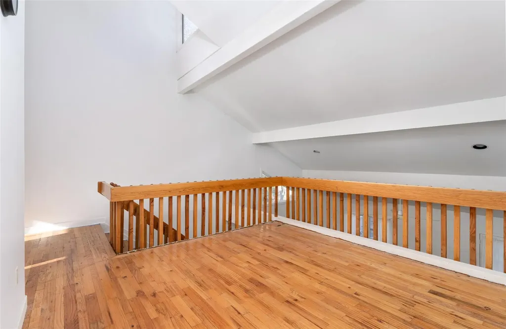 4 Todd Drive East Hampton NY 11937
