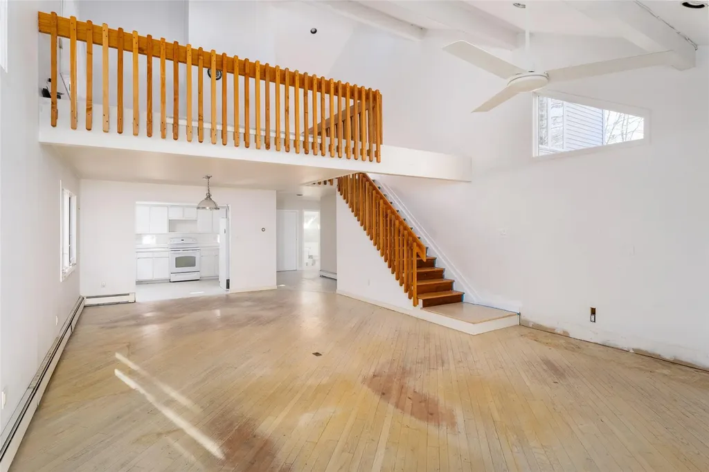 4 Todd Drive East Hampton NY 11937