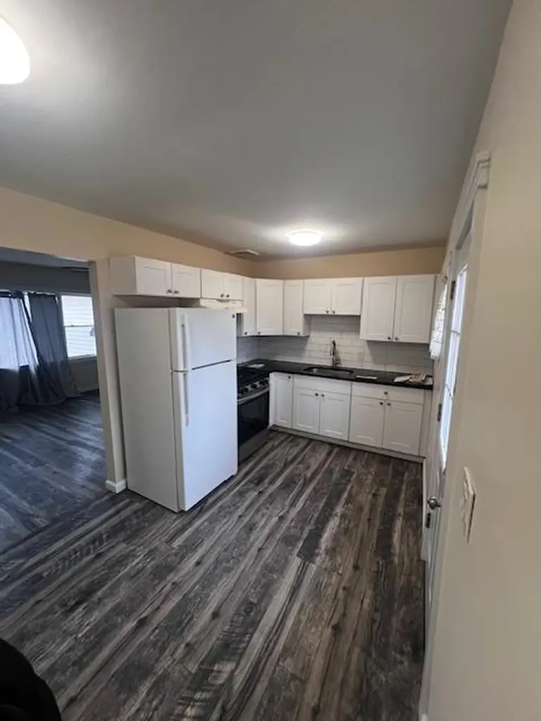 7 E Maple Street Central Islip NY 11722
