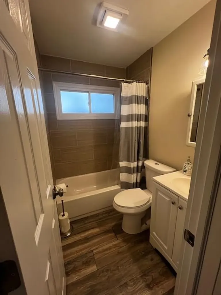 7 E Maple Street Central Islip NY 11722