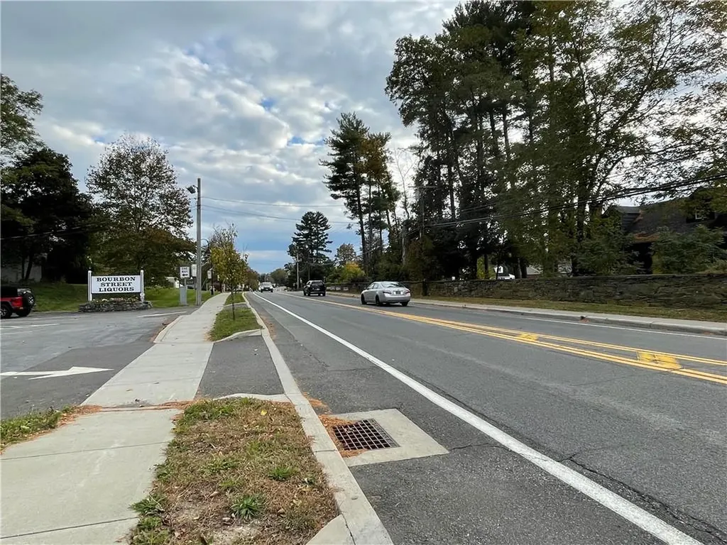 4232 Albany Post Road Hyde Park NY 12538