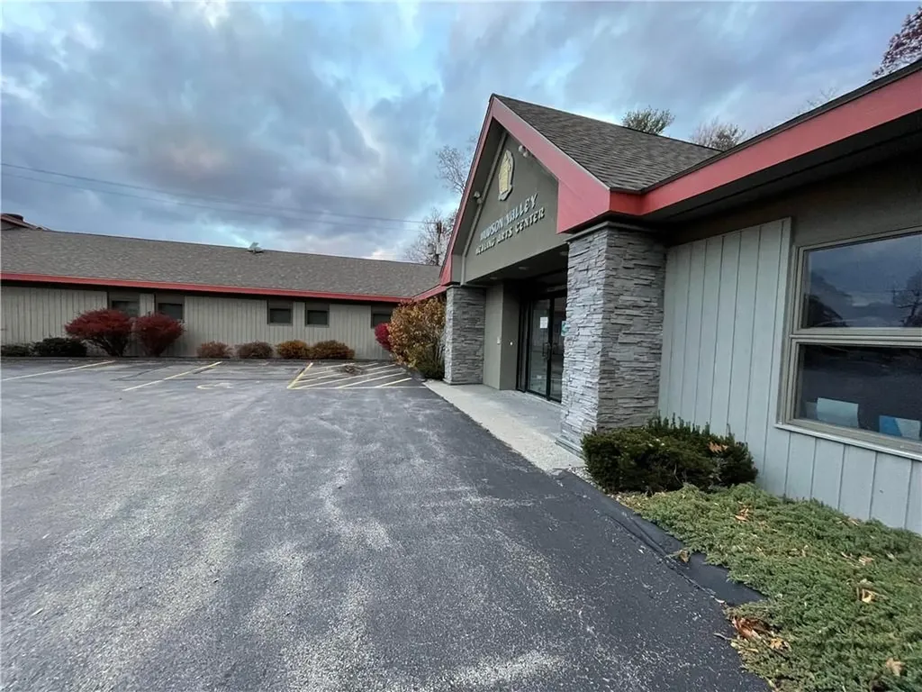 4232 Albany Post Road Hyde Park NY 12538