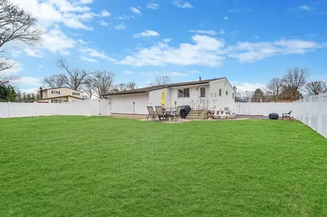 2 Sutton Lane Port Jefferson Station NY 11776