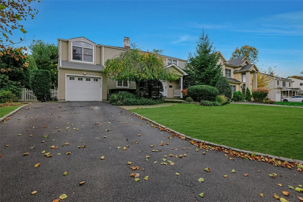 61 Argyle Road Albertson NY 11507