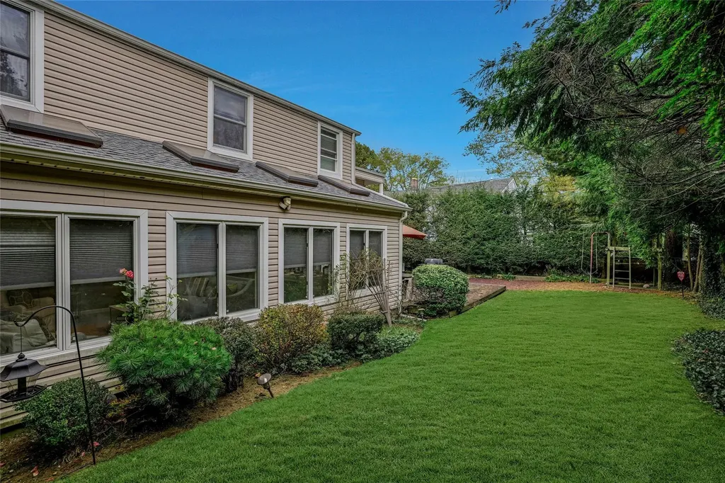61 Argyle Road Albertson NY 11507