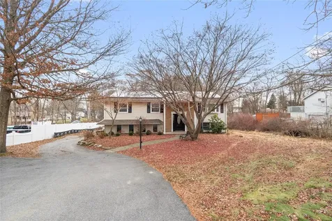 96 Fairmont Road Mahopac NY 10541