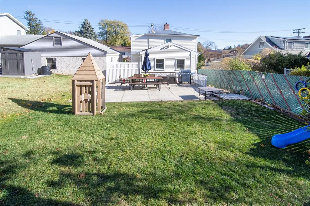 25 Lefurgy Avenue Dobbs Ferry NY 10522