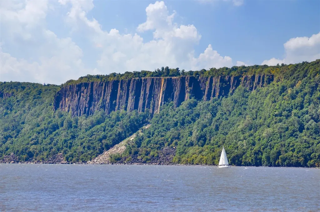 25 Lefurgy Avenue Dobbs Ferry NY 10522