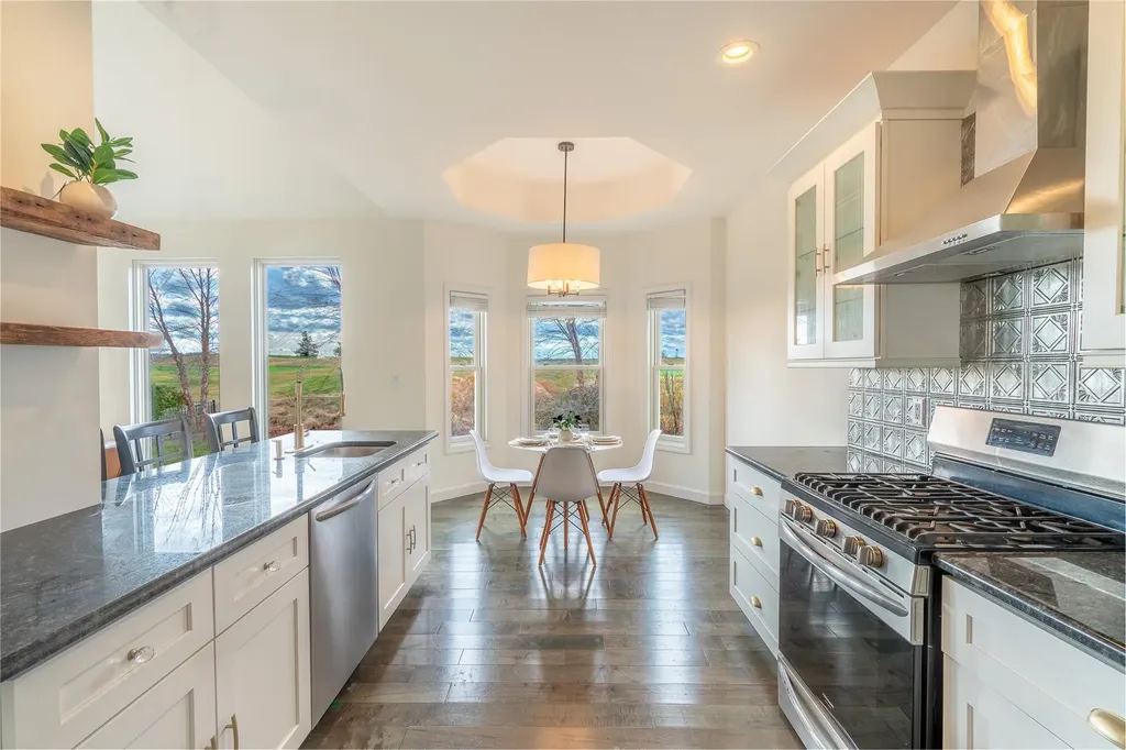 35 Tyler Drive Riverhead NY 11901