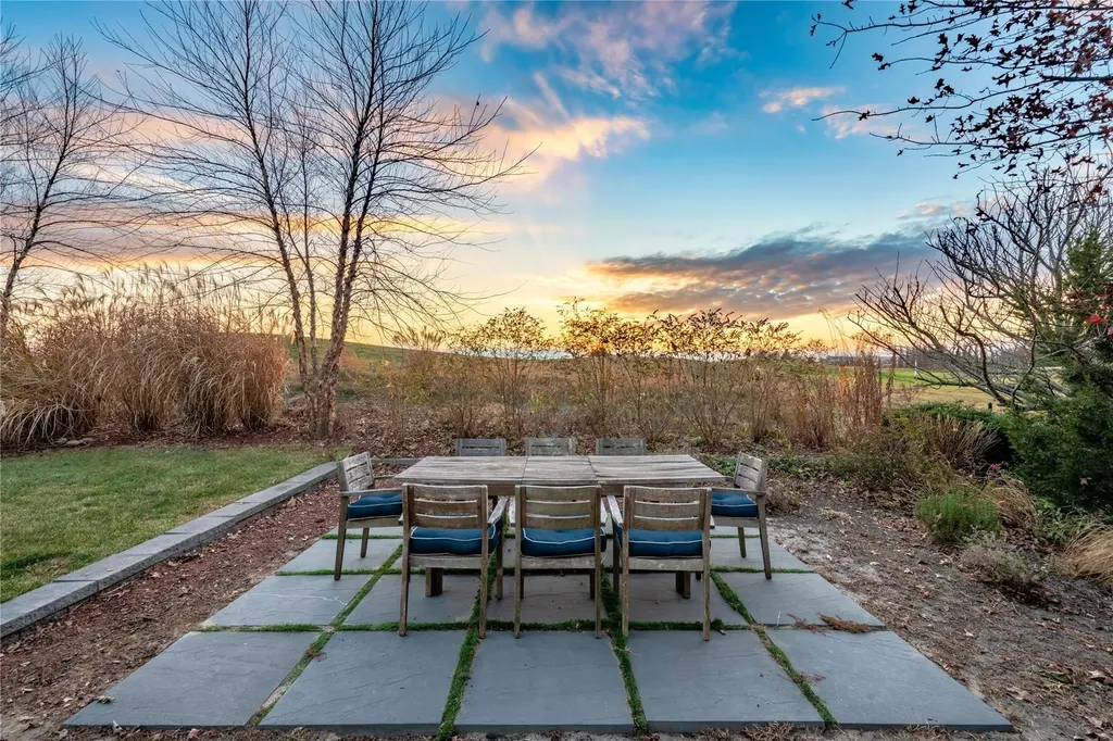 35 Tyler Drive Riverhead NY 11901
