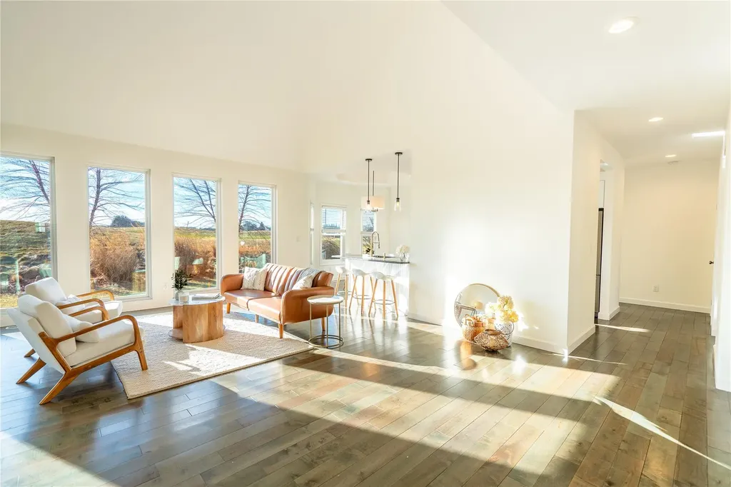 35 Tyler Drive Riverhead NY 11901