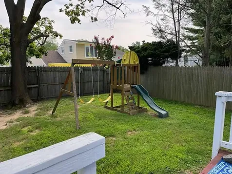 16 Cheryl Lane North Babylon NY 11703