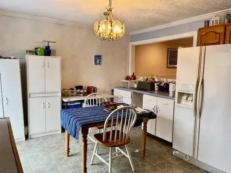 16 Cheryl Lane North Babylon NY 11703