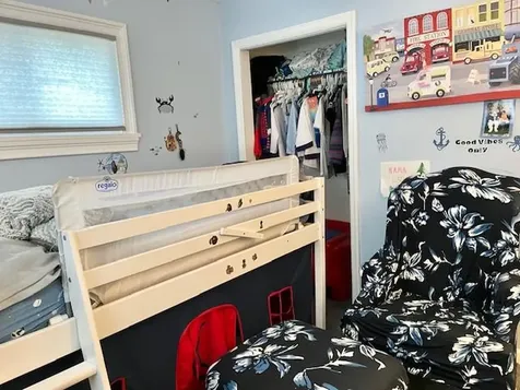 16 Cheryl Lane North Babylon NY 11703