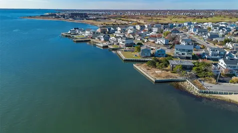 500 Little East Neck Road S Babylon NY 11702