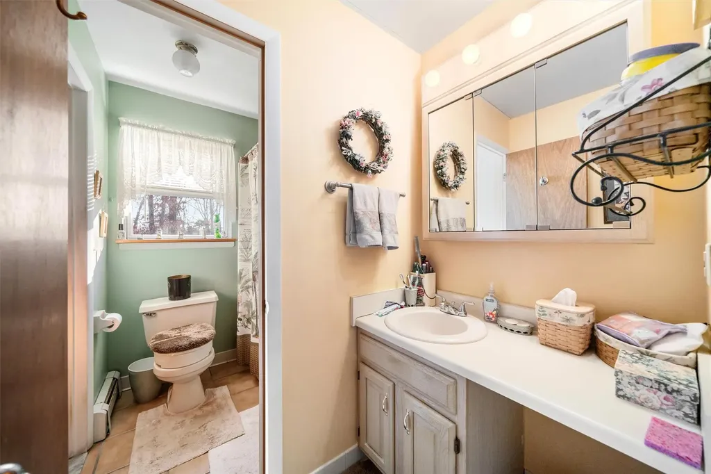 7 Ted Miller Drive Maybrook NY 12543