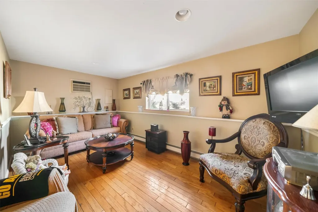 7 Ted Miller Drive Maybrook NY 12543