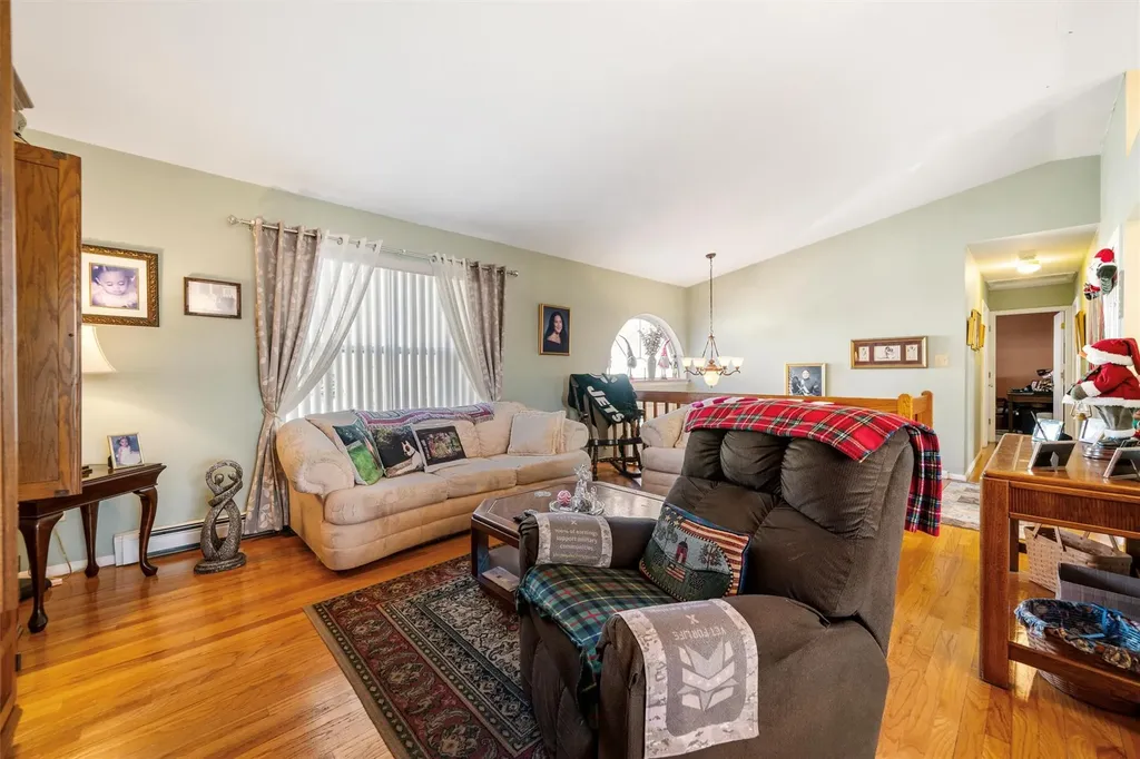7 Ted Miller Drive Maybrook NY 12543