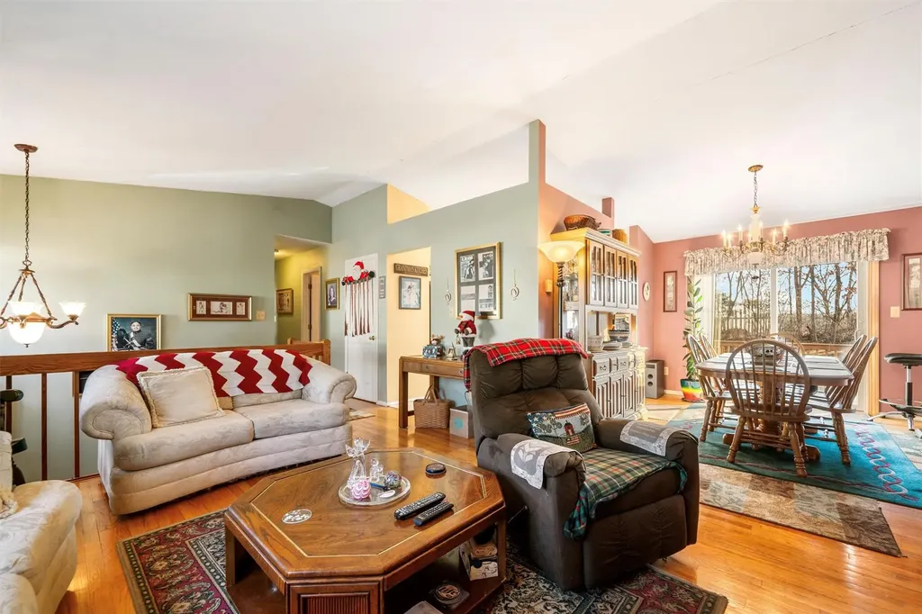 7 Ted Miller Drive Maybrook NY 12543