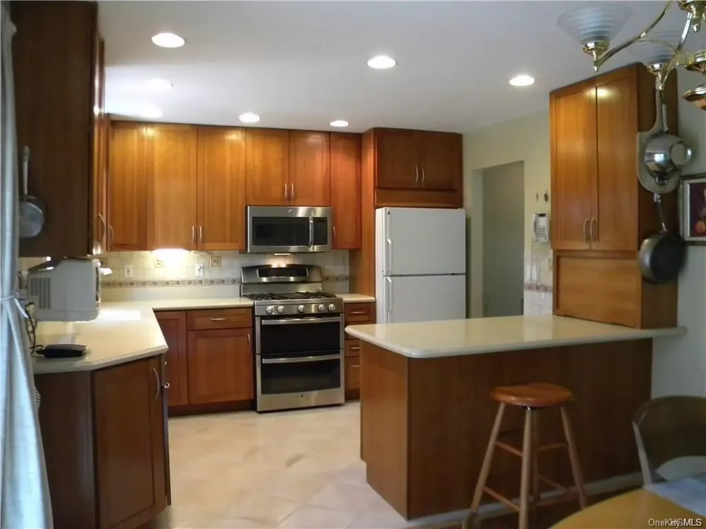 29 Sagamore Avenue Suffern NY 10901