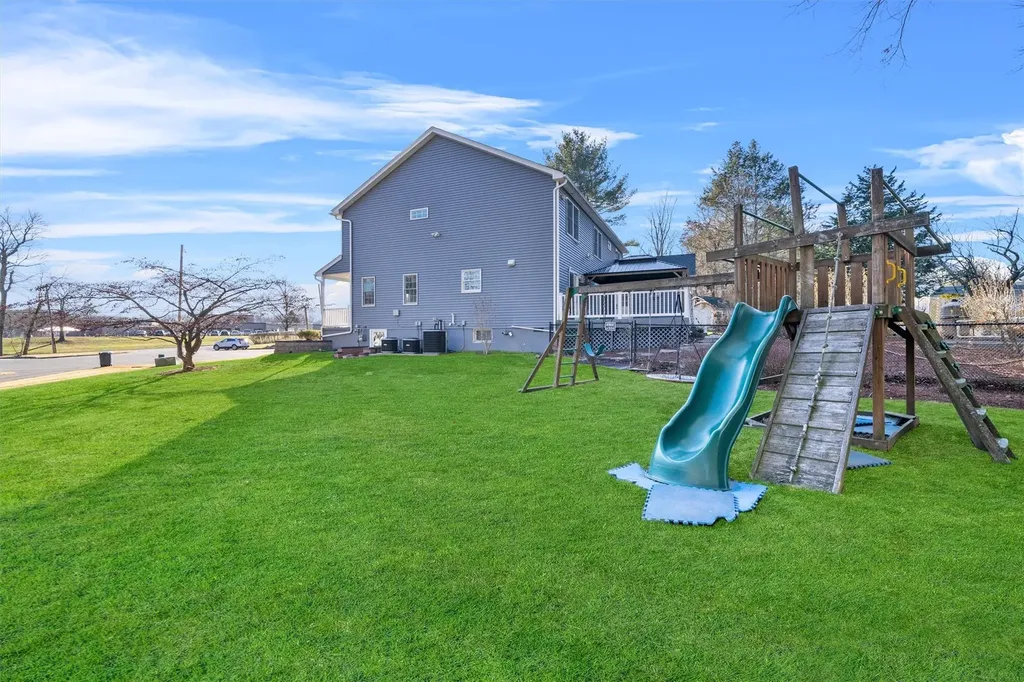 3 Glynn Oval Blauvelt NY 10913