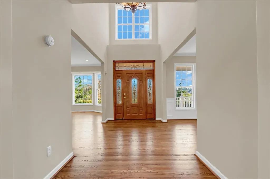 8 Brookline Court Wading River NY 11792