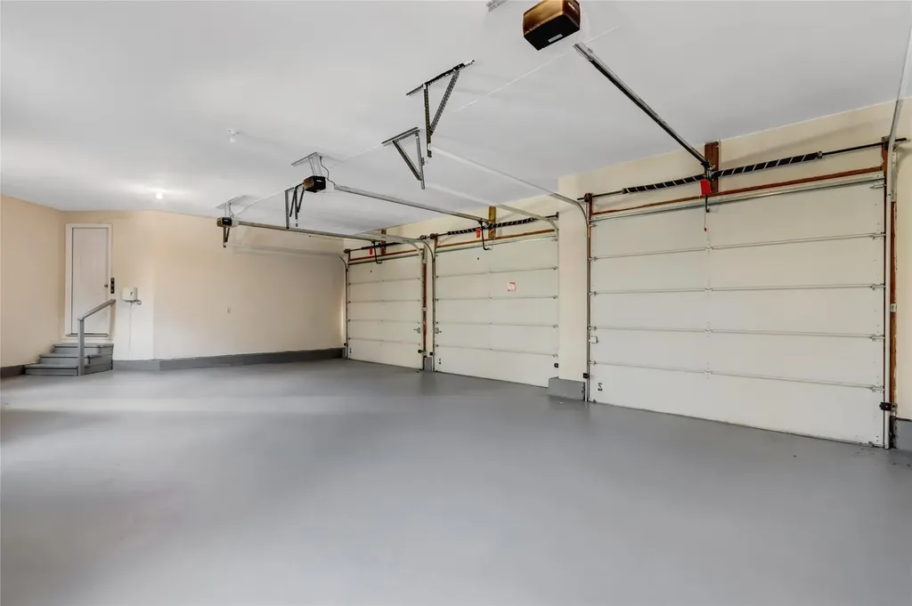 8 Brookline Court Wading River NY 11792