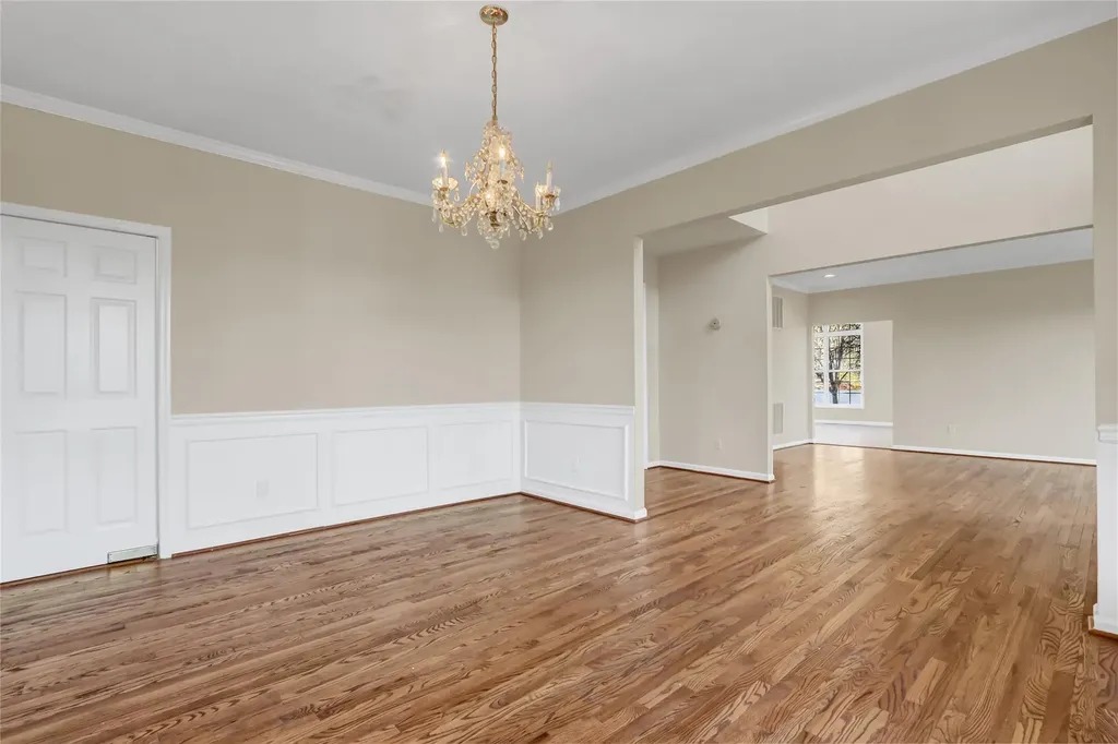 8 Brookline Court Wading River NY 11792