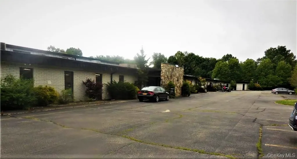 334 County Route 49 Middletown NY 10940