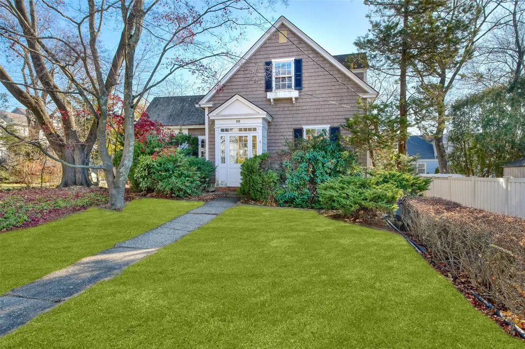 33 Doyer Avenue White Plains NY 10605