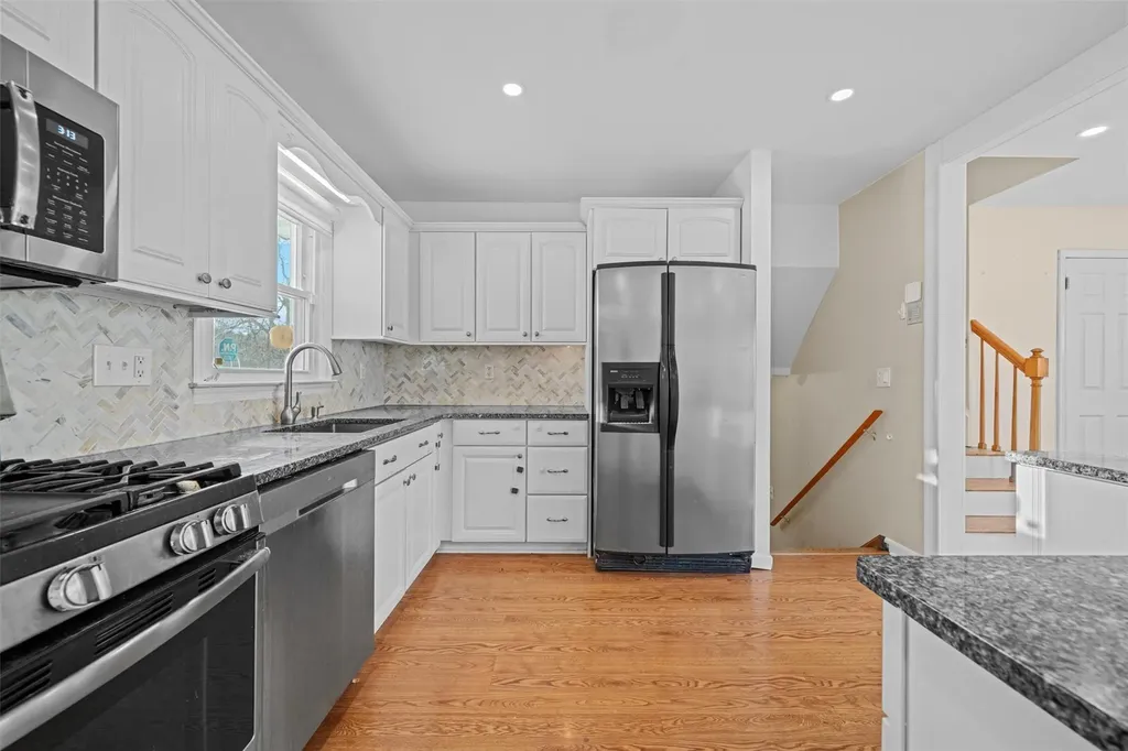 52 Loch Lomond Lane Middletown NY 10941