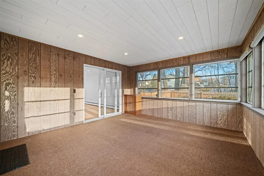 52 Loch Lomond Lane Middletown NY 10941