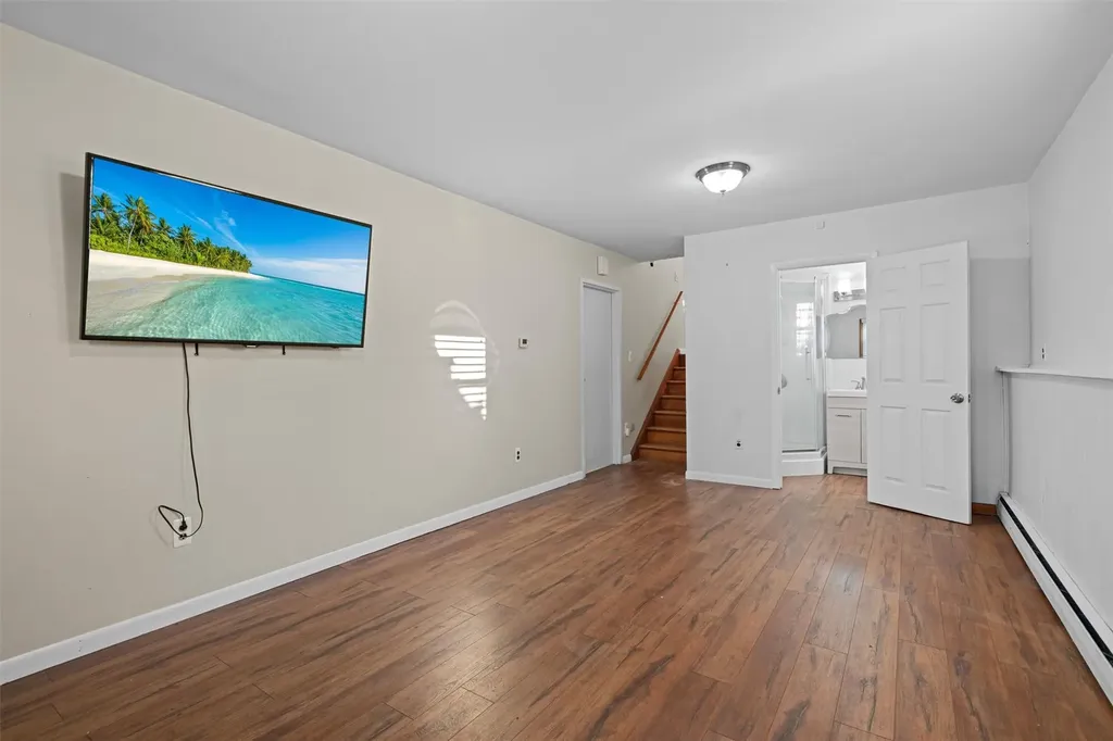52 Loch Lomond Lane Middletown NY 10941