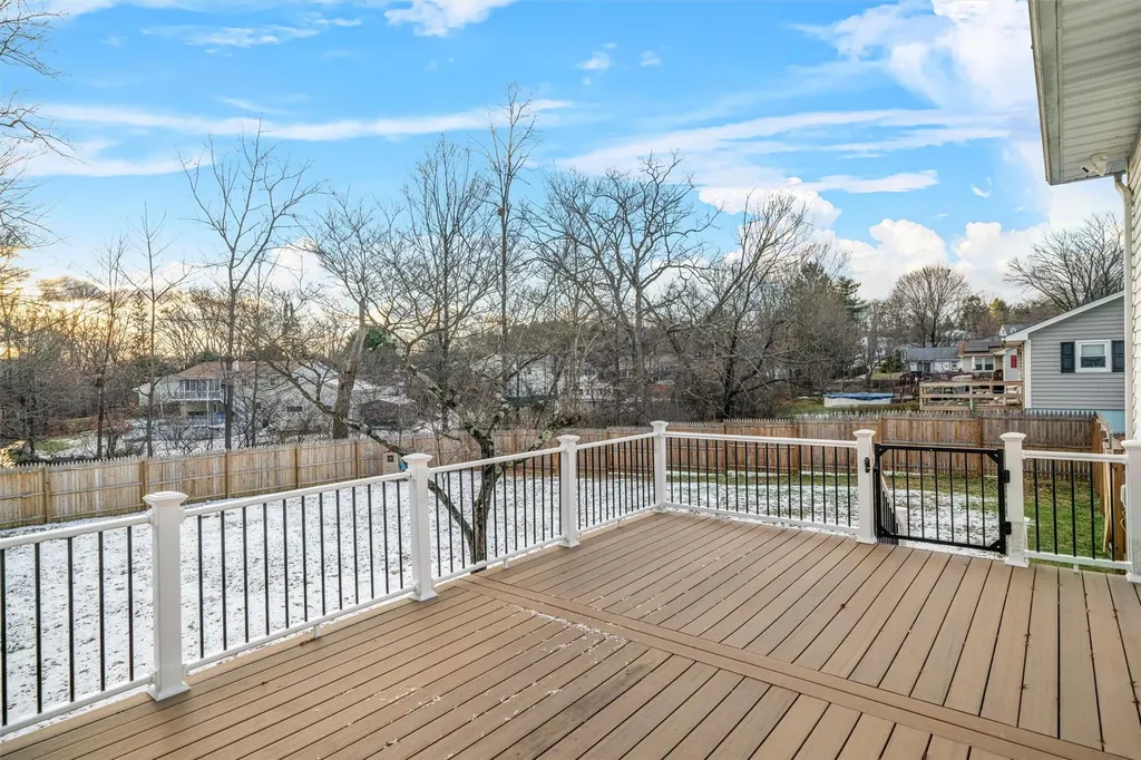 52 Loch Lomond Lane Middletown NY 10941